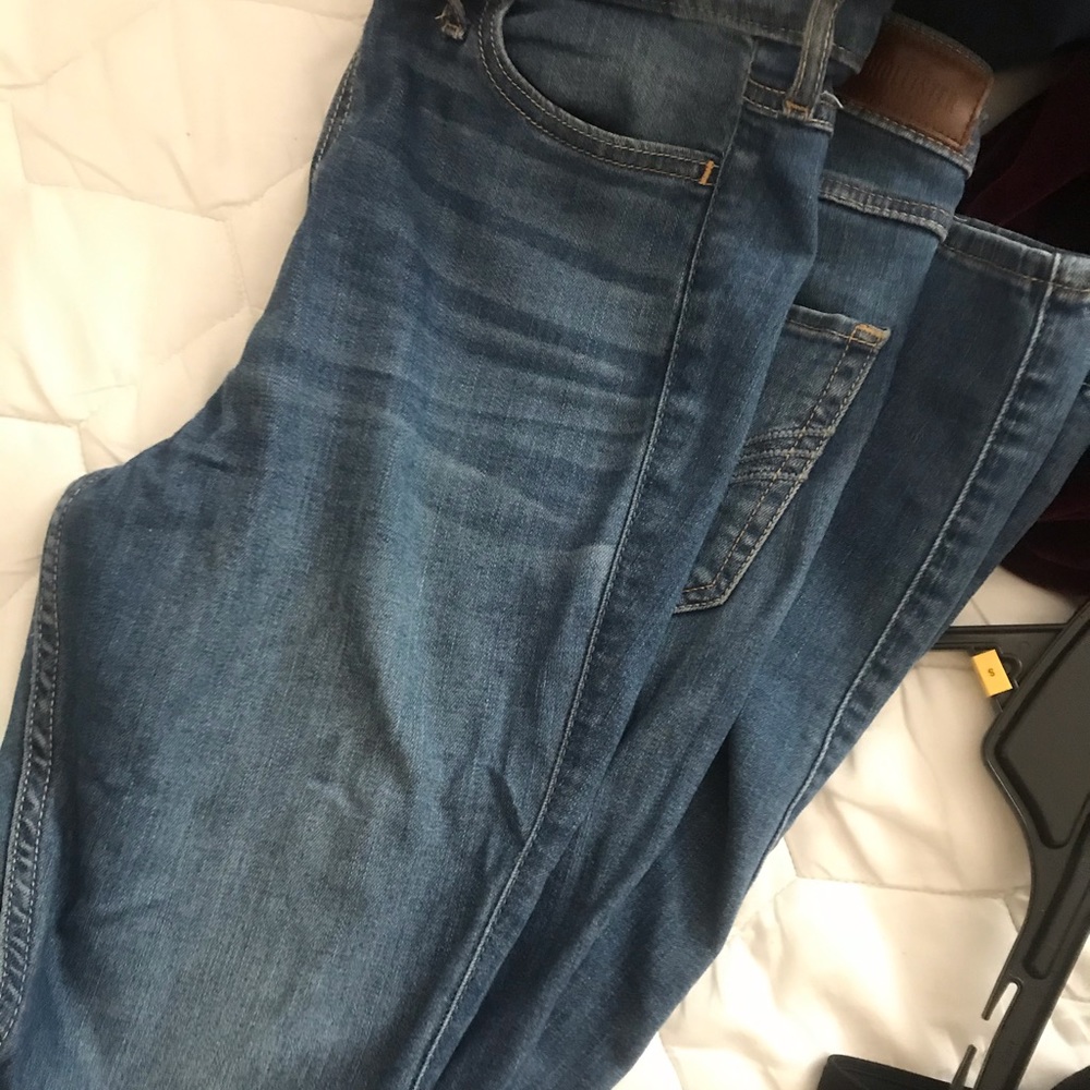 hollister high rise jeans